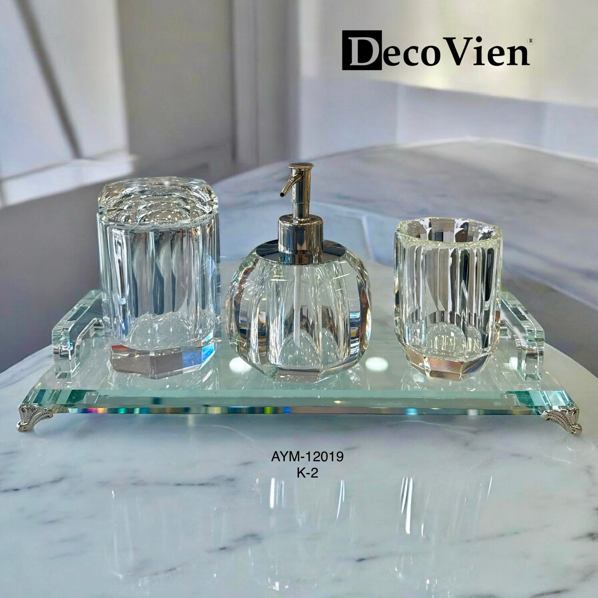 4 Parça Kristal Tepsili Banyo Seti Şeffaf