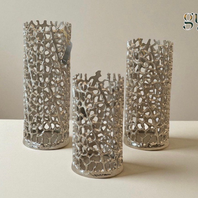 3'lü Döküm Şamdan Gümüş 23-30-35cm