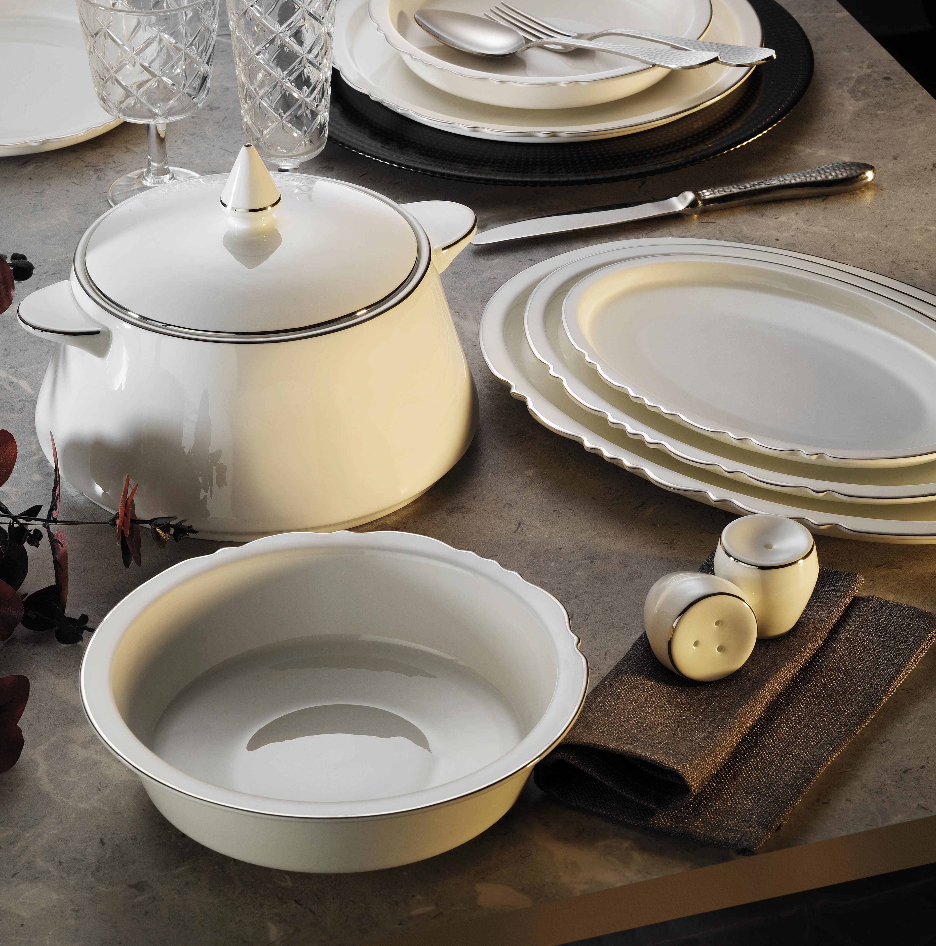 Massimo Rumi Platin 60 Parça Yemek Takımı