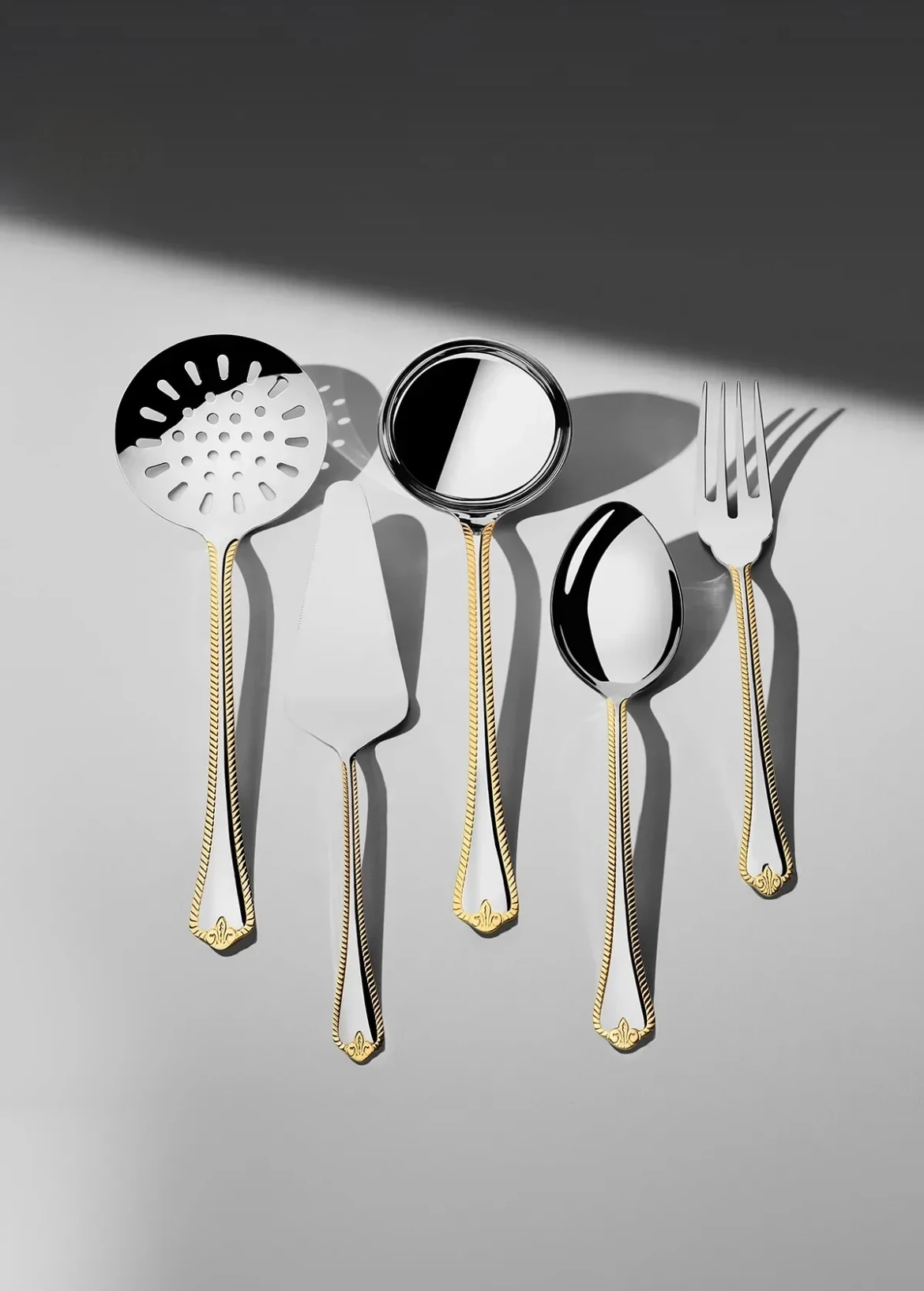 Nehir Fulya Altın Sade 89 Parça Kutulu Çatal Kaşık Bıçak Seti