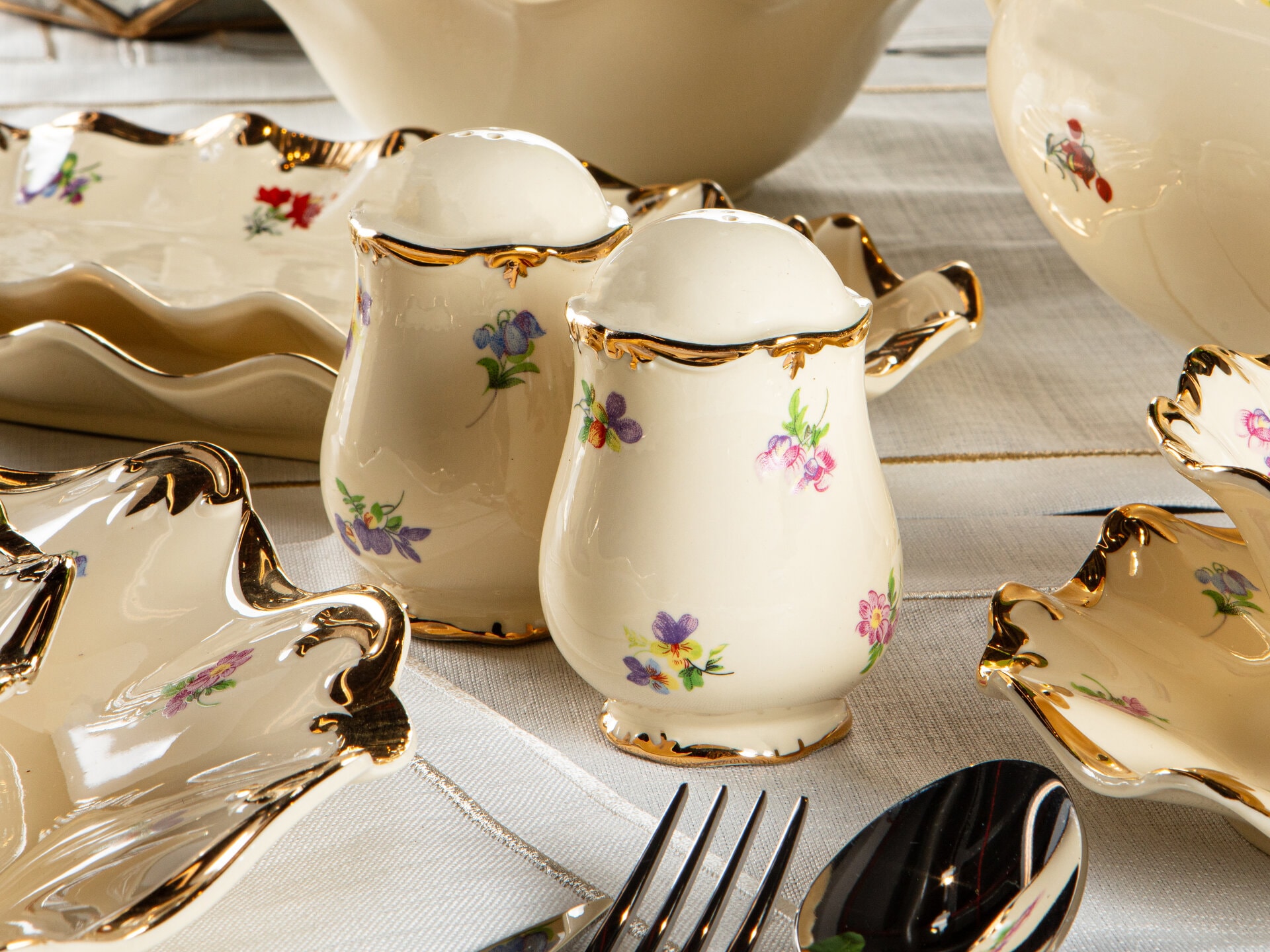 Royal Garden 61 Parça 12 Kişilik Yemek Takımı