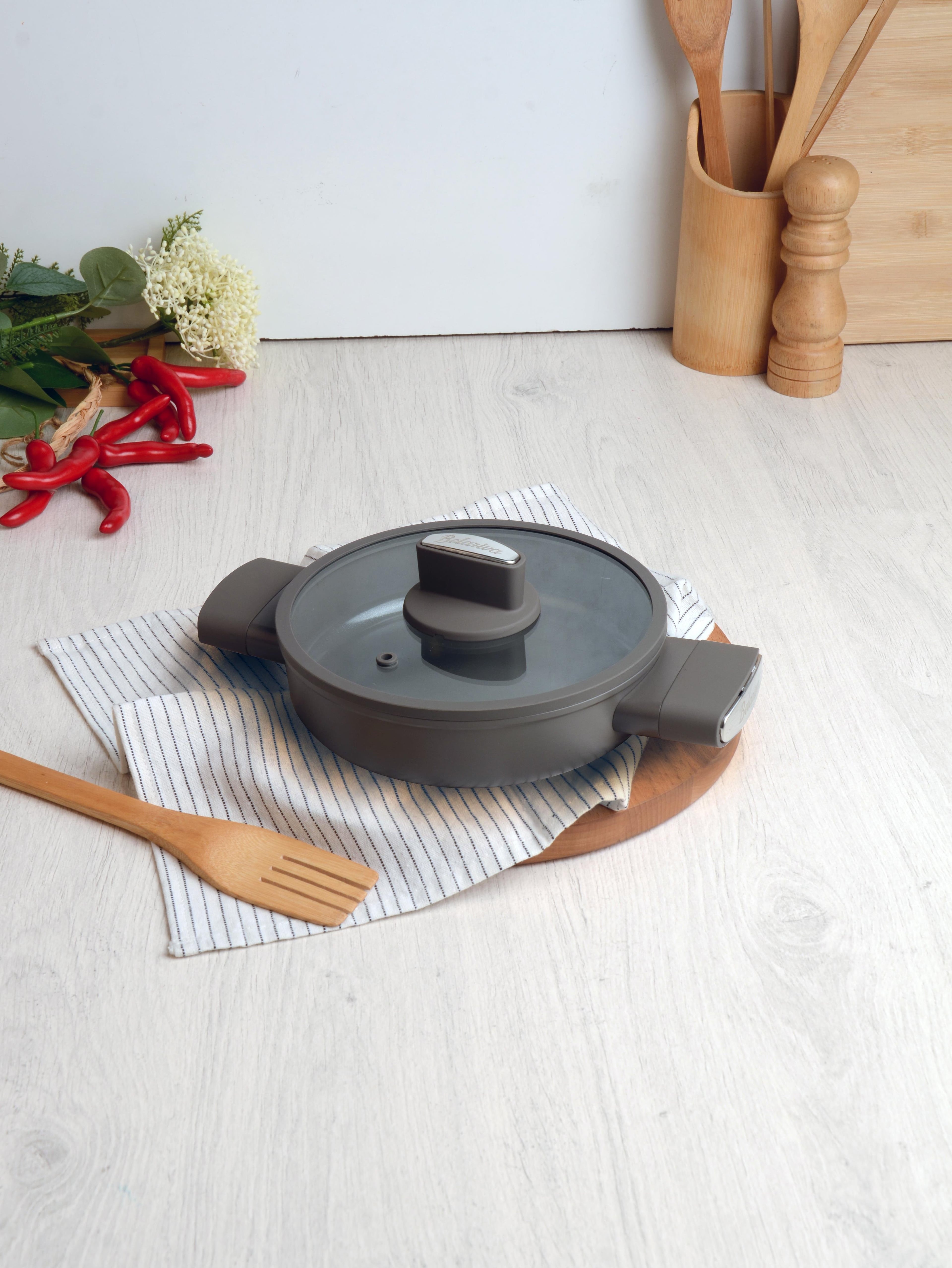 Cam Kapaklı Sahan 18cm