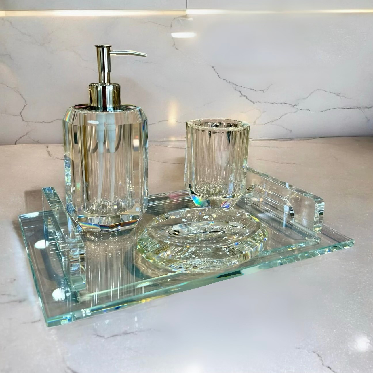4 Parça Kristal Banyo Seti Şeffaf