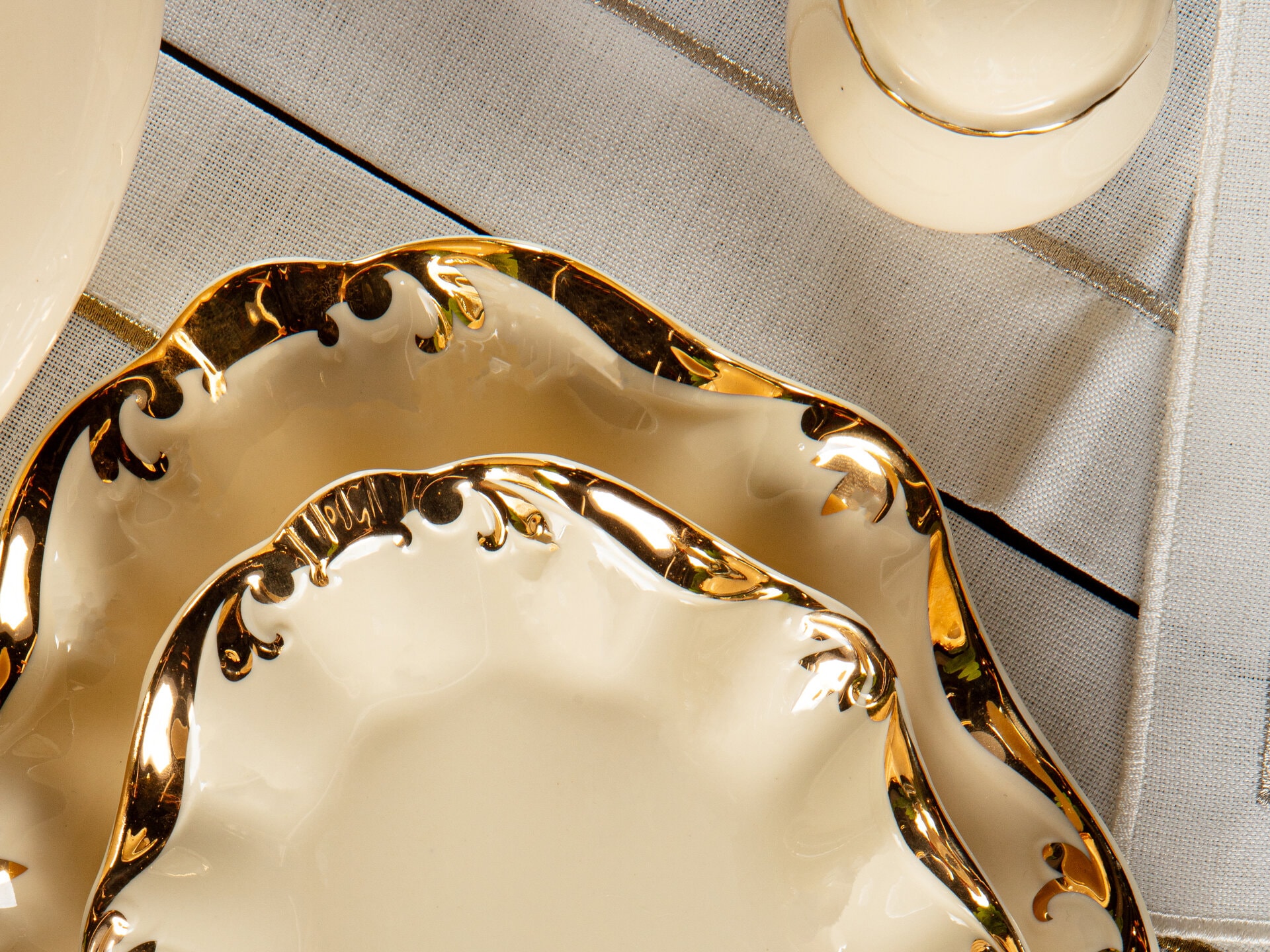 Royal 61 Parça 12 Kişilik Yemek Takımı