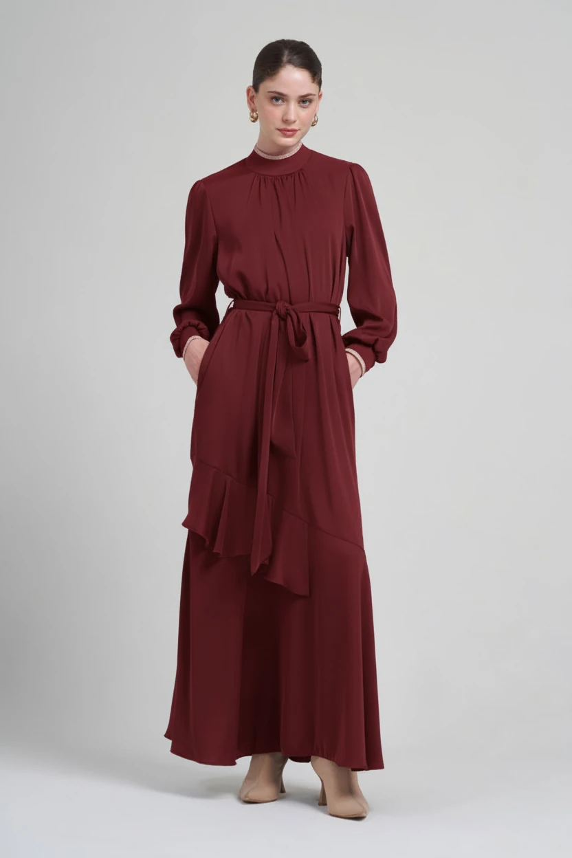 FIRFIR DETAYLI KIRIŞMAZ KUMAŞ TAM BOY ELBİSE 