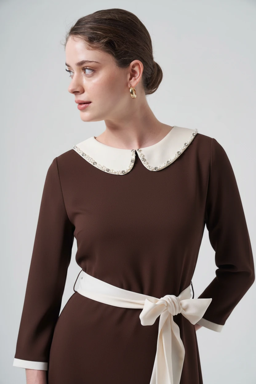 Si Design Yaka ve Kuşak Detaylı Truvakar Kol Elbise 