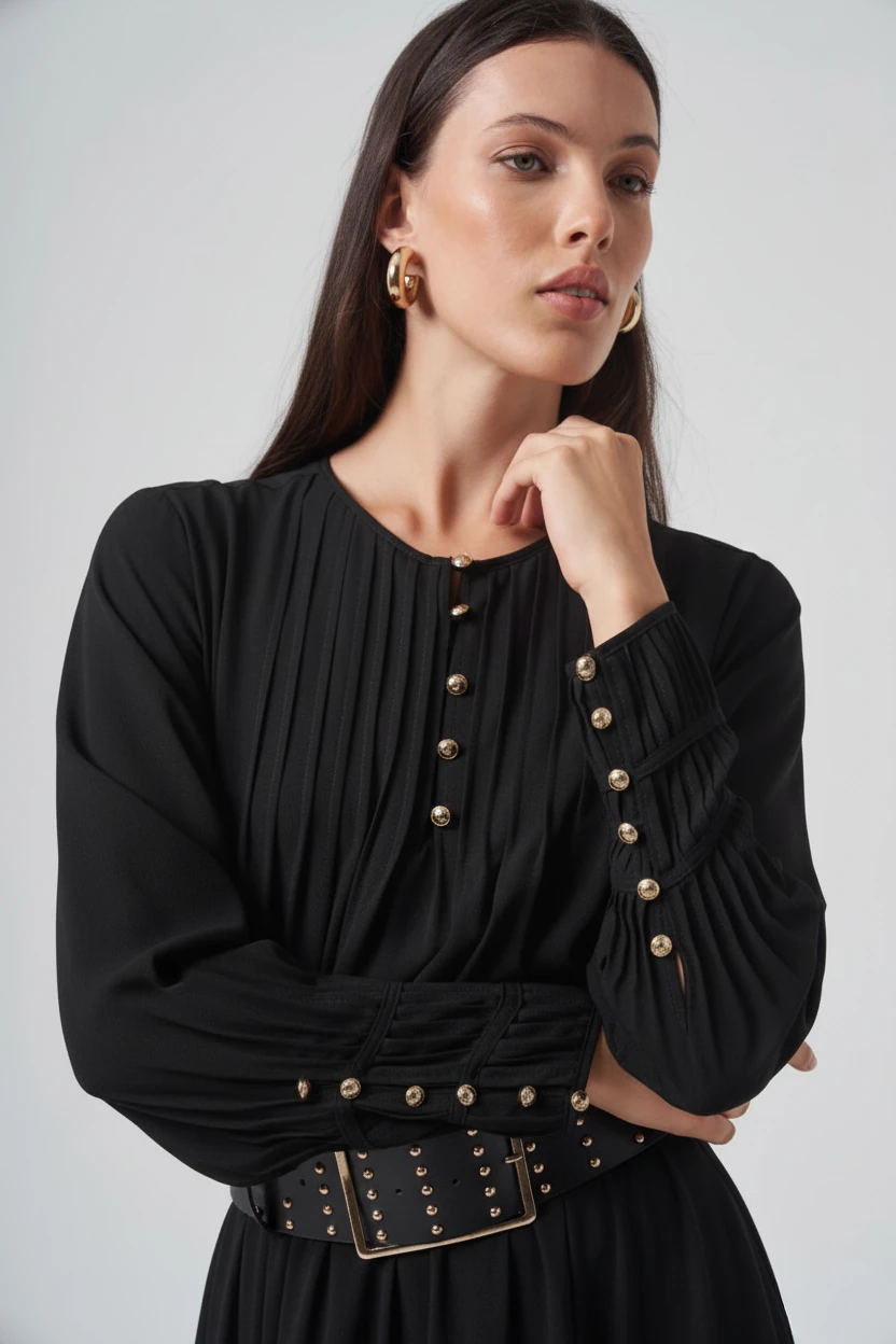 YAKA VE KOLU NERVÜR DETAYLI MAXİ BOY ELBİSE 