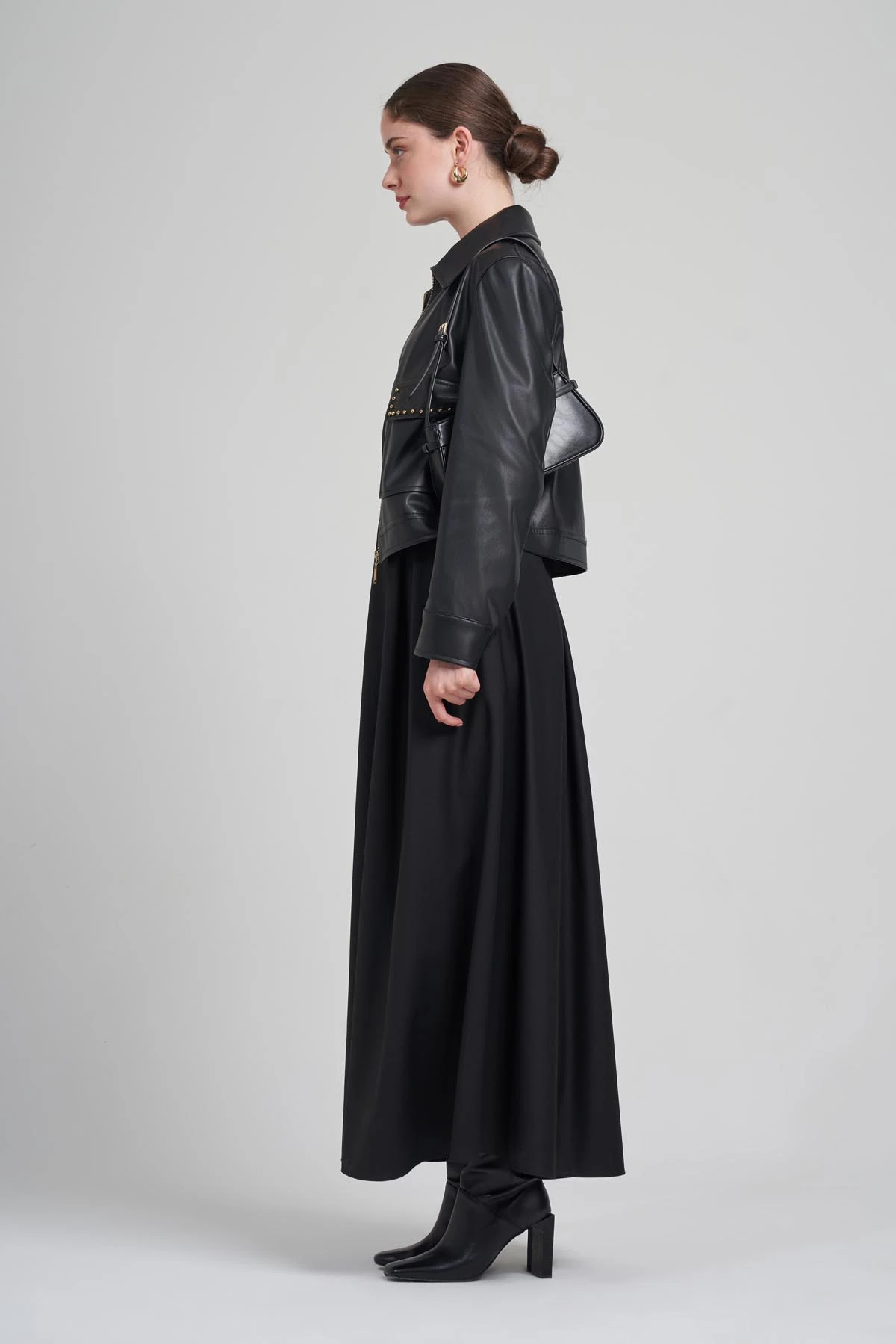 ZIMBA DETAYLI DERİ CEKET 