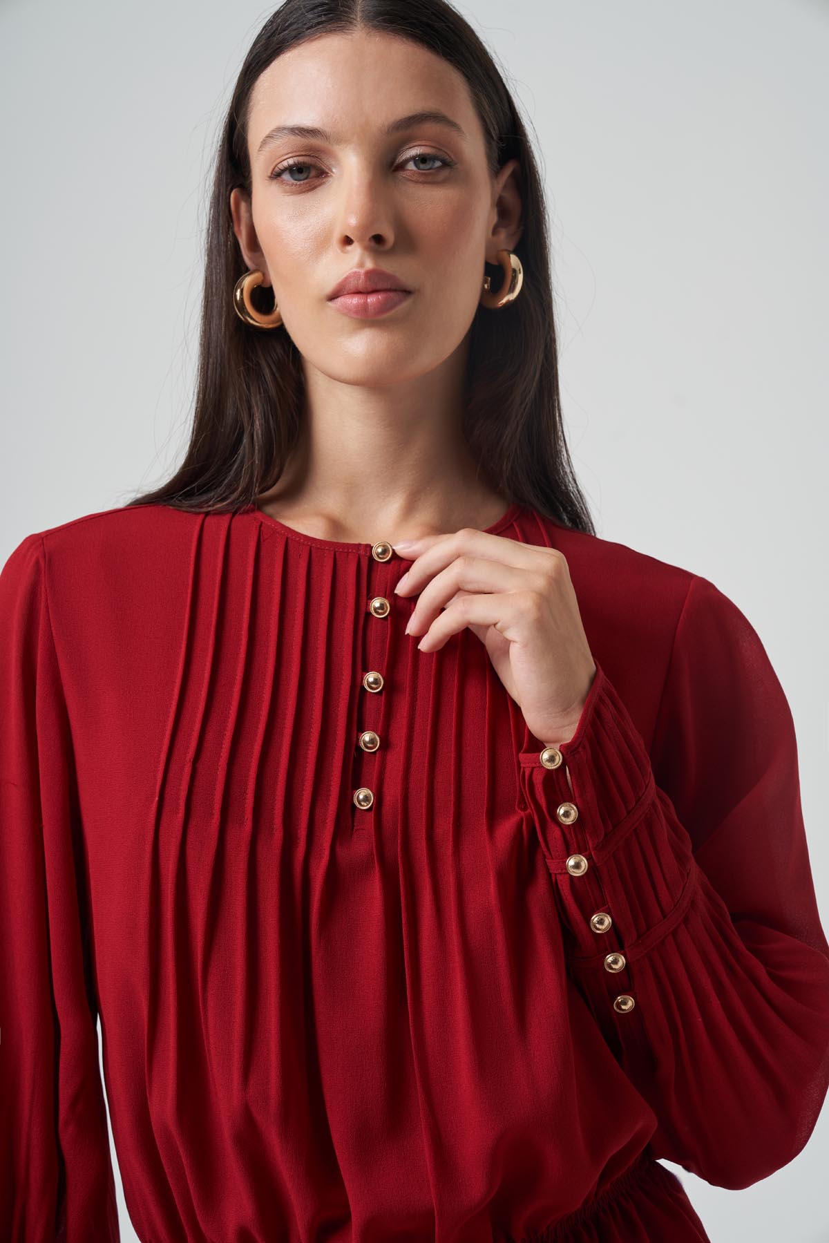 YAKA VE KOLU NERVÜR DETAYLI BLUZ 