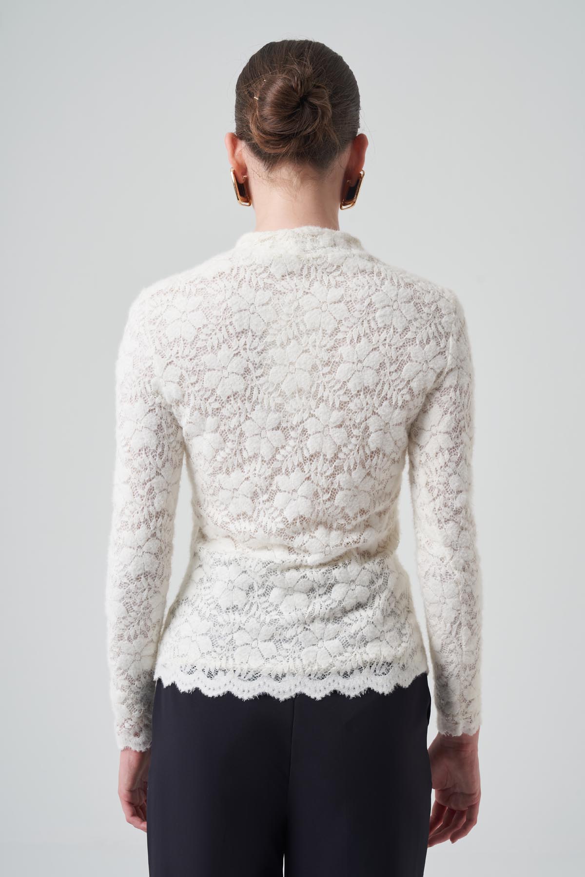 DANTEL DETAYLI DİK YAKA BODY 