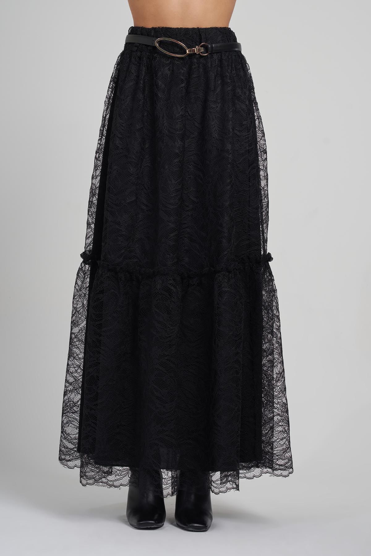 DANTEL VE KEMER DETAYLI MAXİ BOY ETEK 