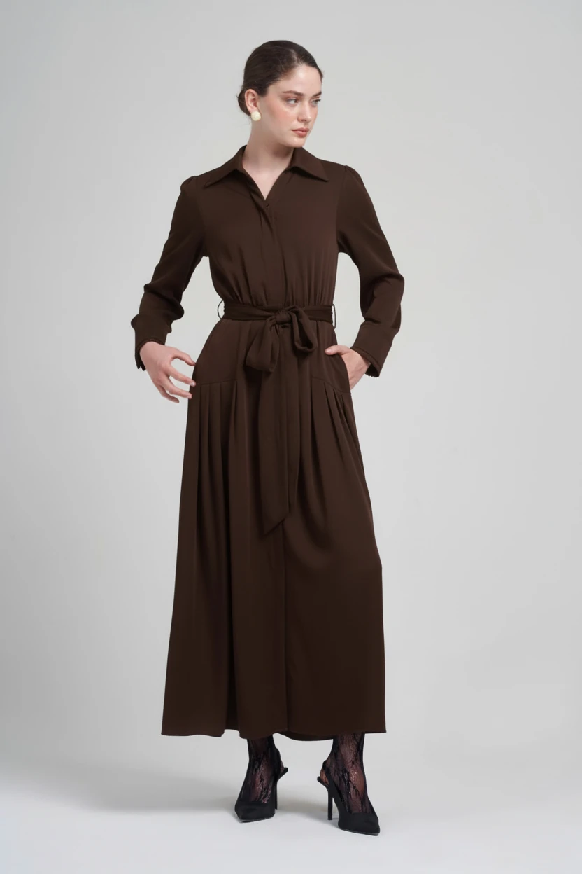 TAM BOY KUŞAKLI KIRIŞMAZ ELBİSE 