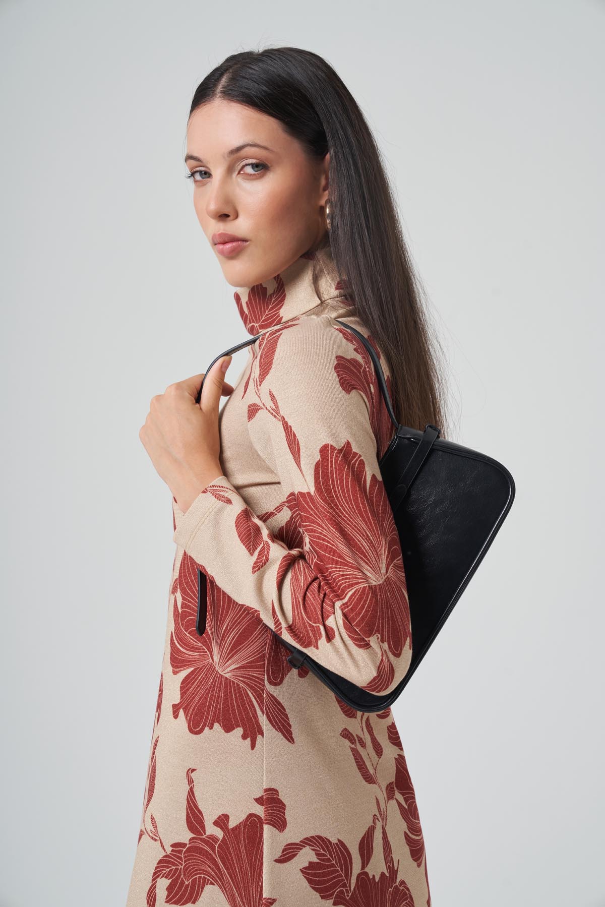 IŞILTI DETAYLI MAXİ BOY ÖRME ELBİSE 