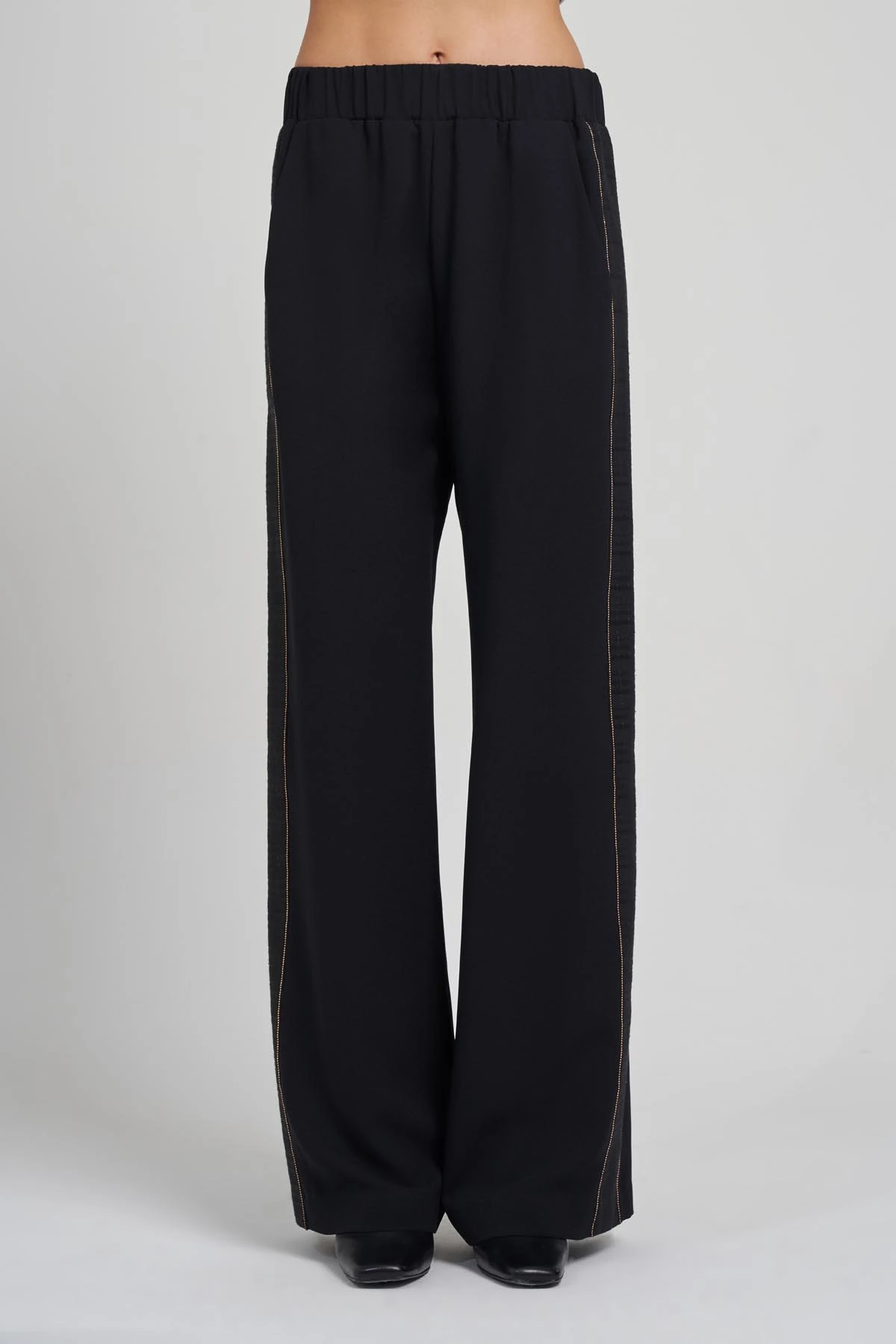ŞERİT DETAYLI BELİ LASTİKLİ PANTOLON 