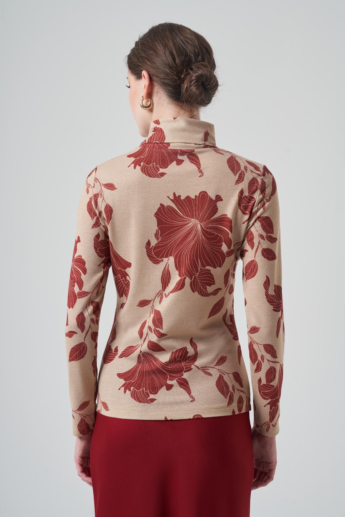 ÖRME KUMAŞ DESENLİ DİK YAKA BODY 