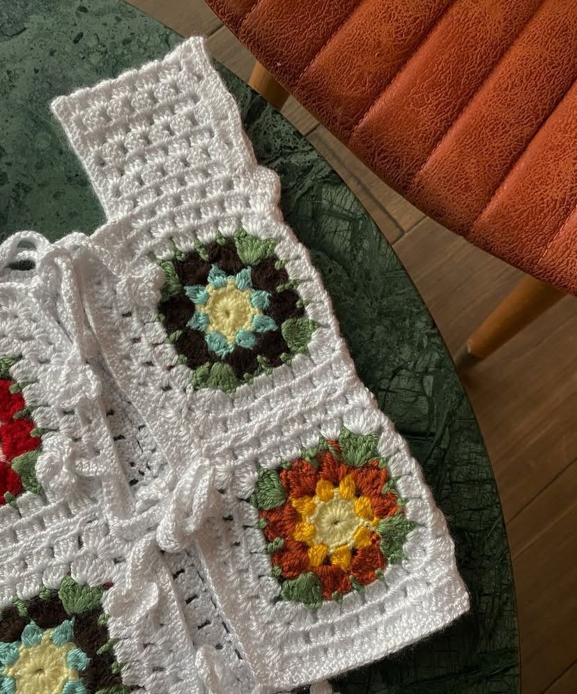 Tığ Örgü Kız Çocuk Yelek 