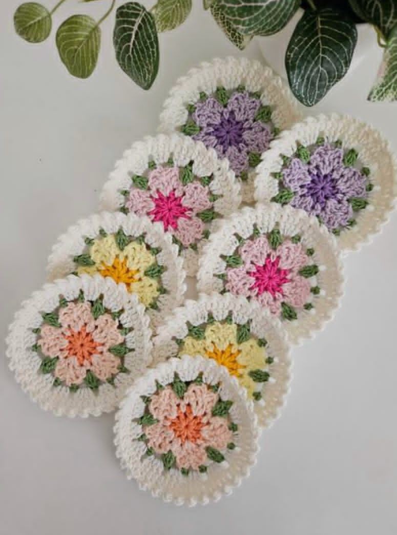 4lü Çiçek Desen Bardak Altlığı Set 