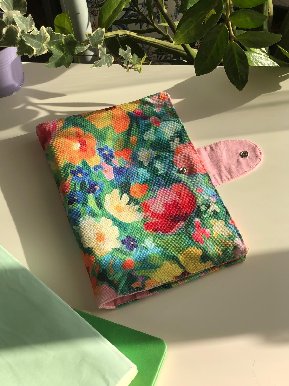 Flora Kitap Kılıfı 