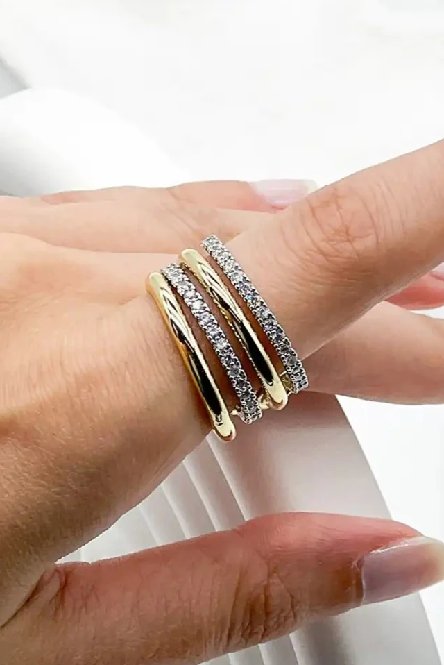 Dörtlü Bağlı Halka Yüzük,Zirkon Taşlı,Mix Renk