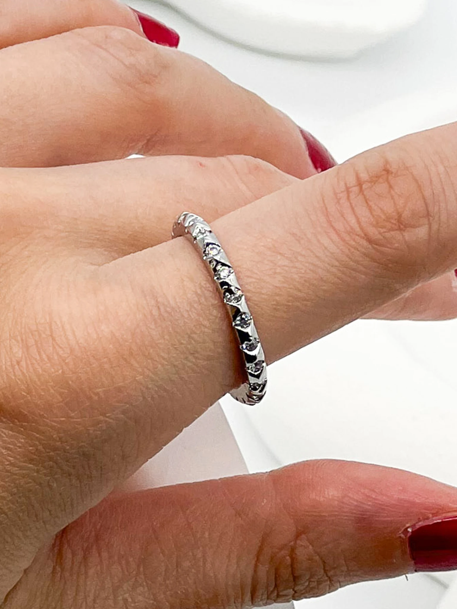 Ayarlanabilir Yüzük, Sıralı Zirkon Taşlı Piramit - Silver