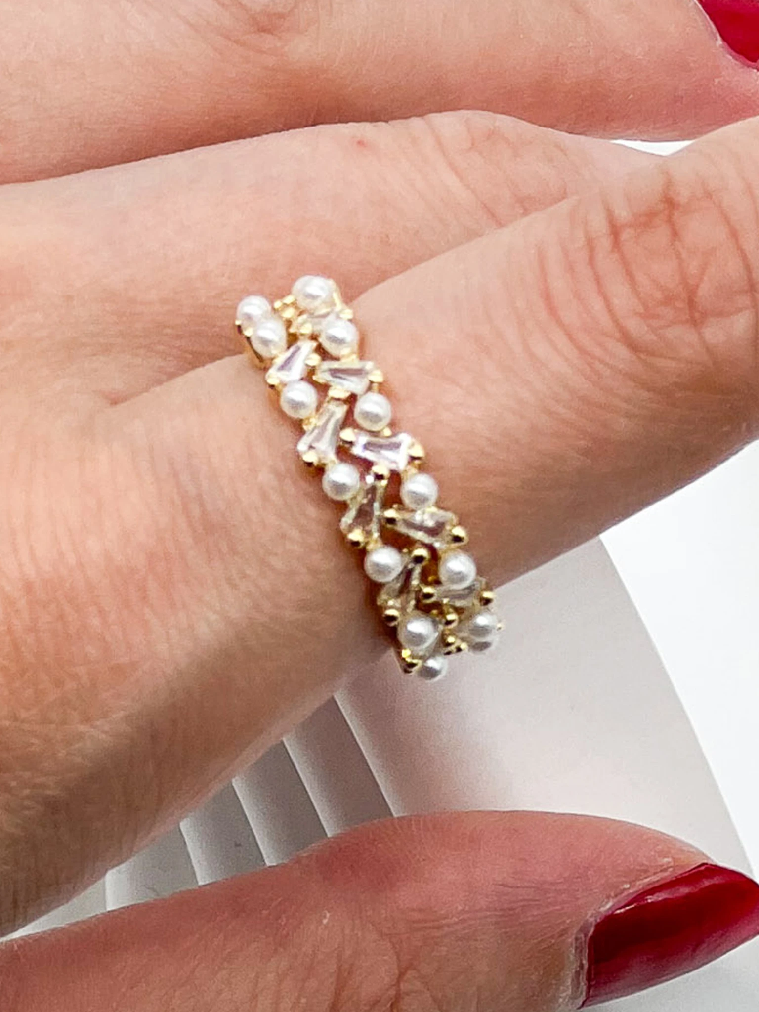 Zirkon Taşlı Ayarlanabilir Yüzük,Sıralı İncili Baget Taşlı