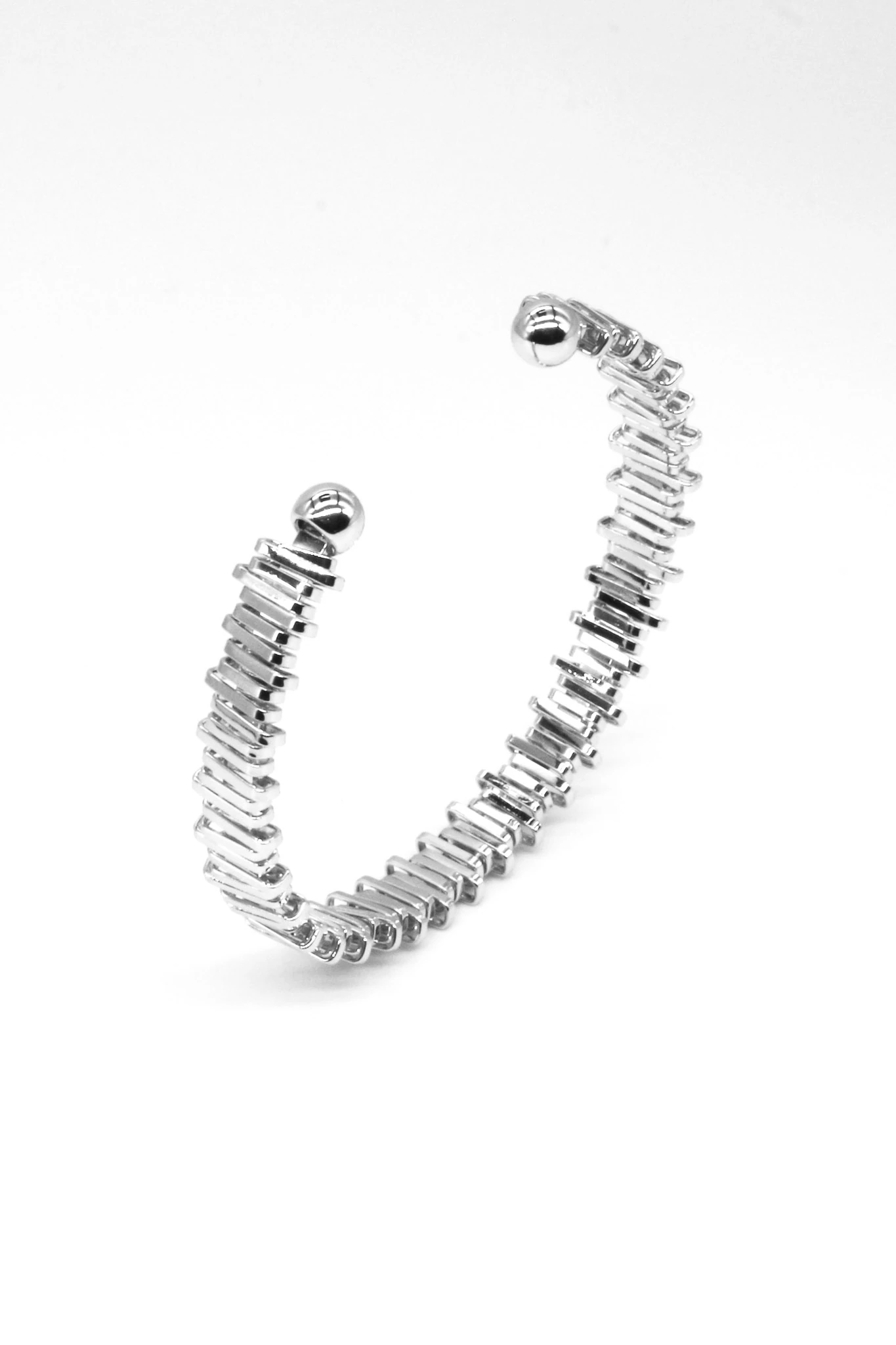 Sıralı Çubuk Kelepçe Bileklik,Topcuklu - Silver