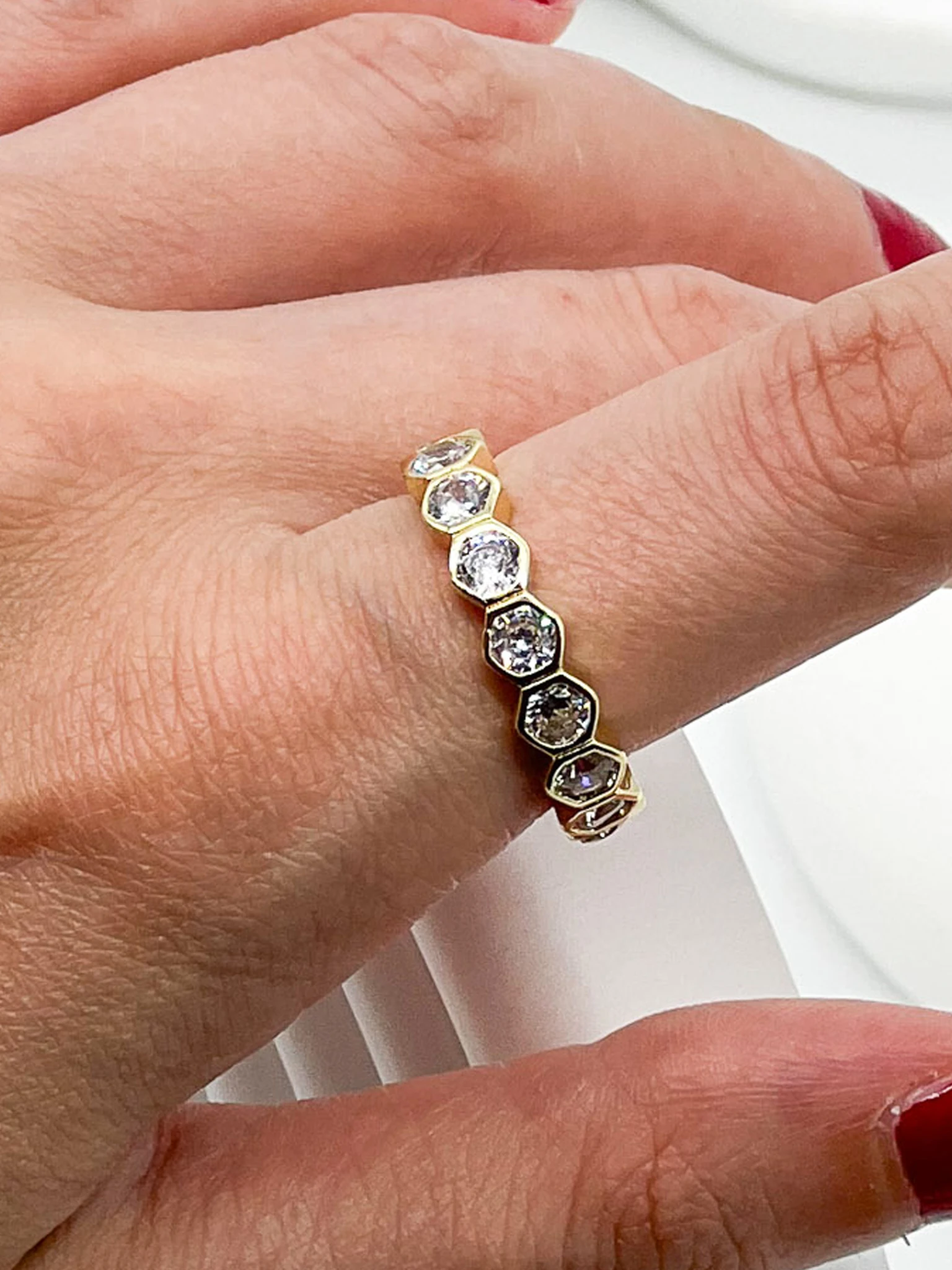 Ayarlanabilir Yüzük,Sıralı Zirkon Taşlı Petek - Gold