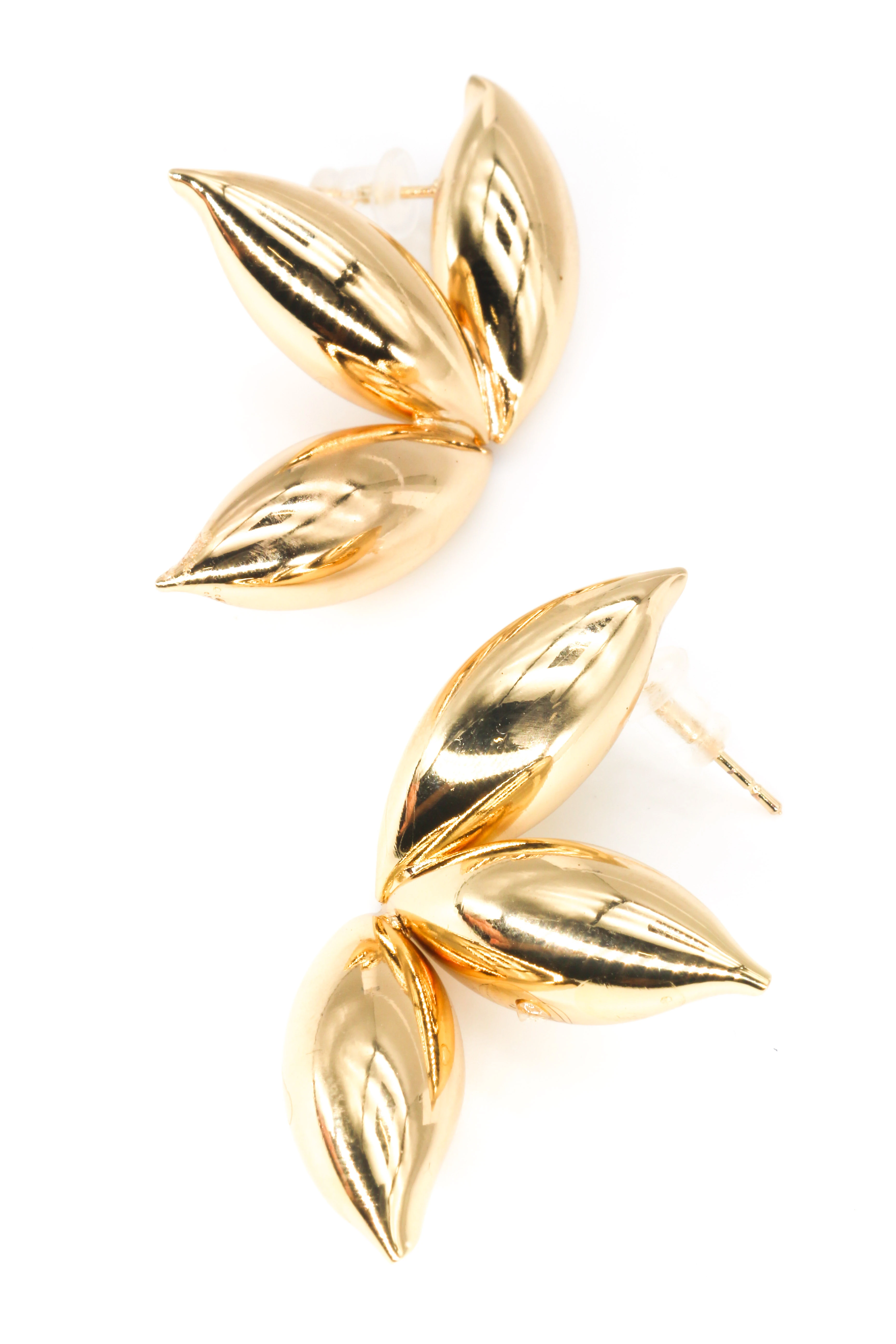 Üç Damla Çivi Küpe - Gold