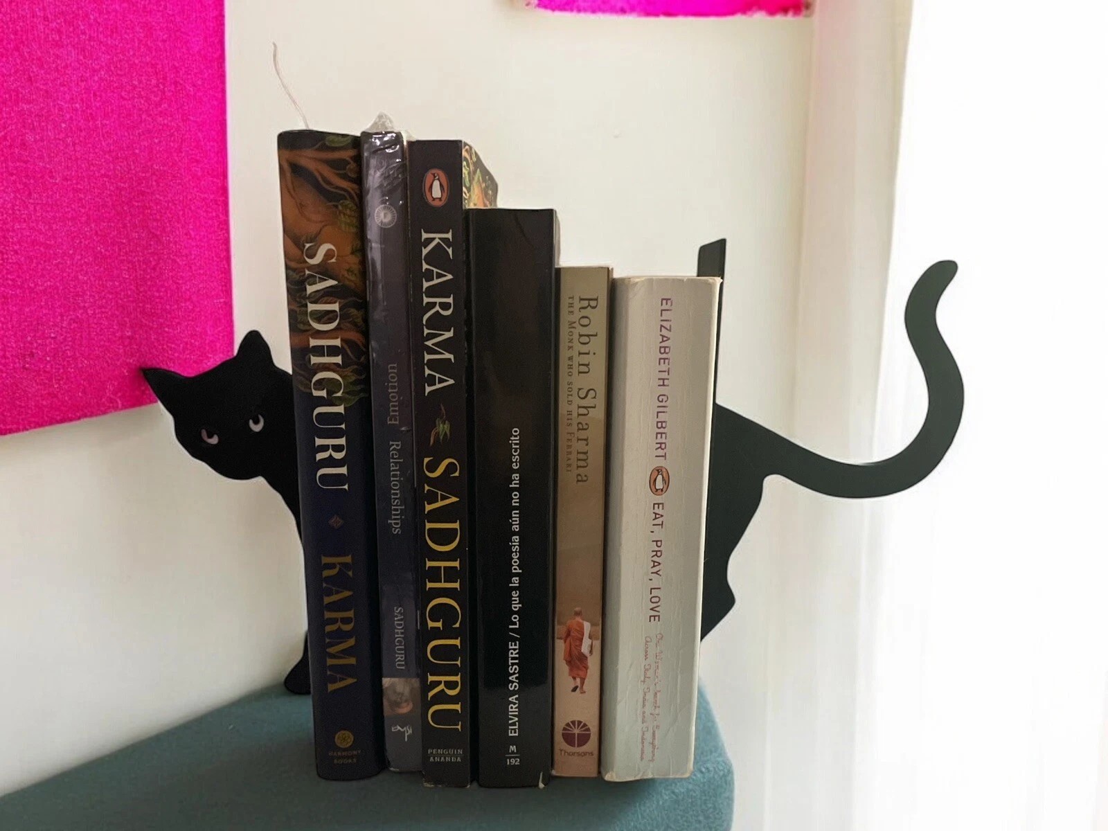 Siyah Kedi Kitap Tutucu