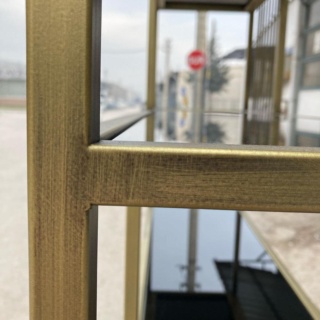 Viola Pirinç Eskitme Metal Kitaplık