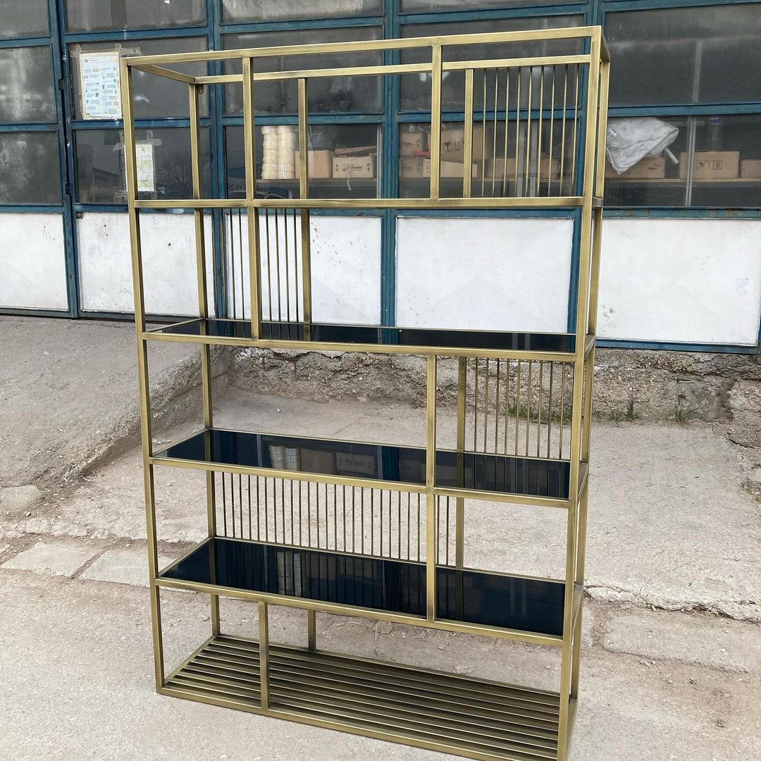 Viola Pirinç Eskitme Metal Kitaplık