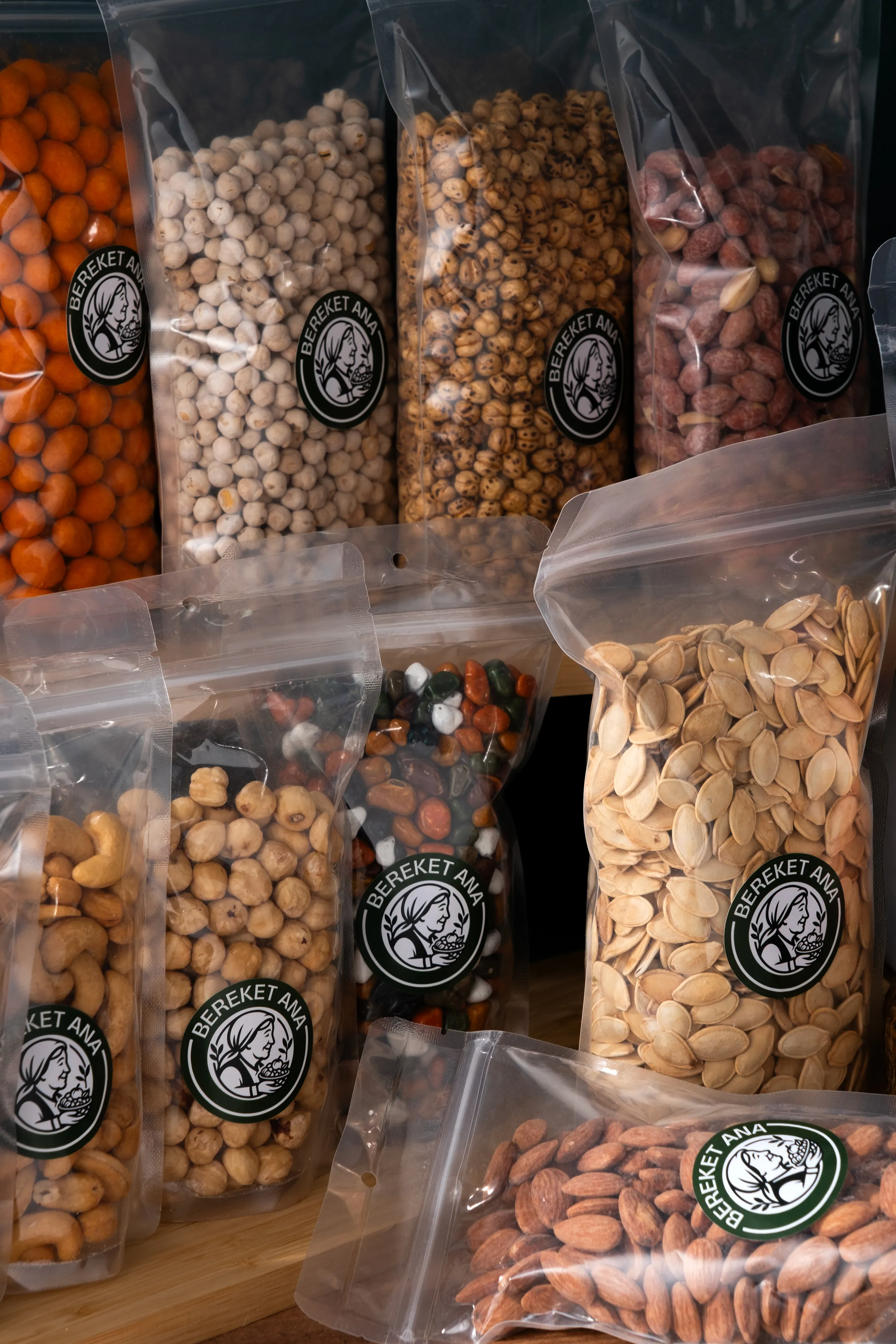 11 ÇEŞİT KURUYEMİŞ PAKETİ