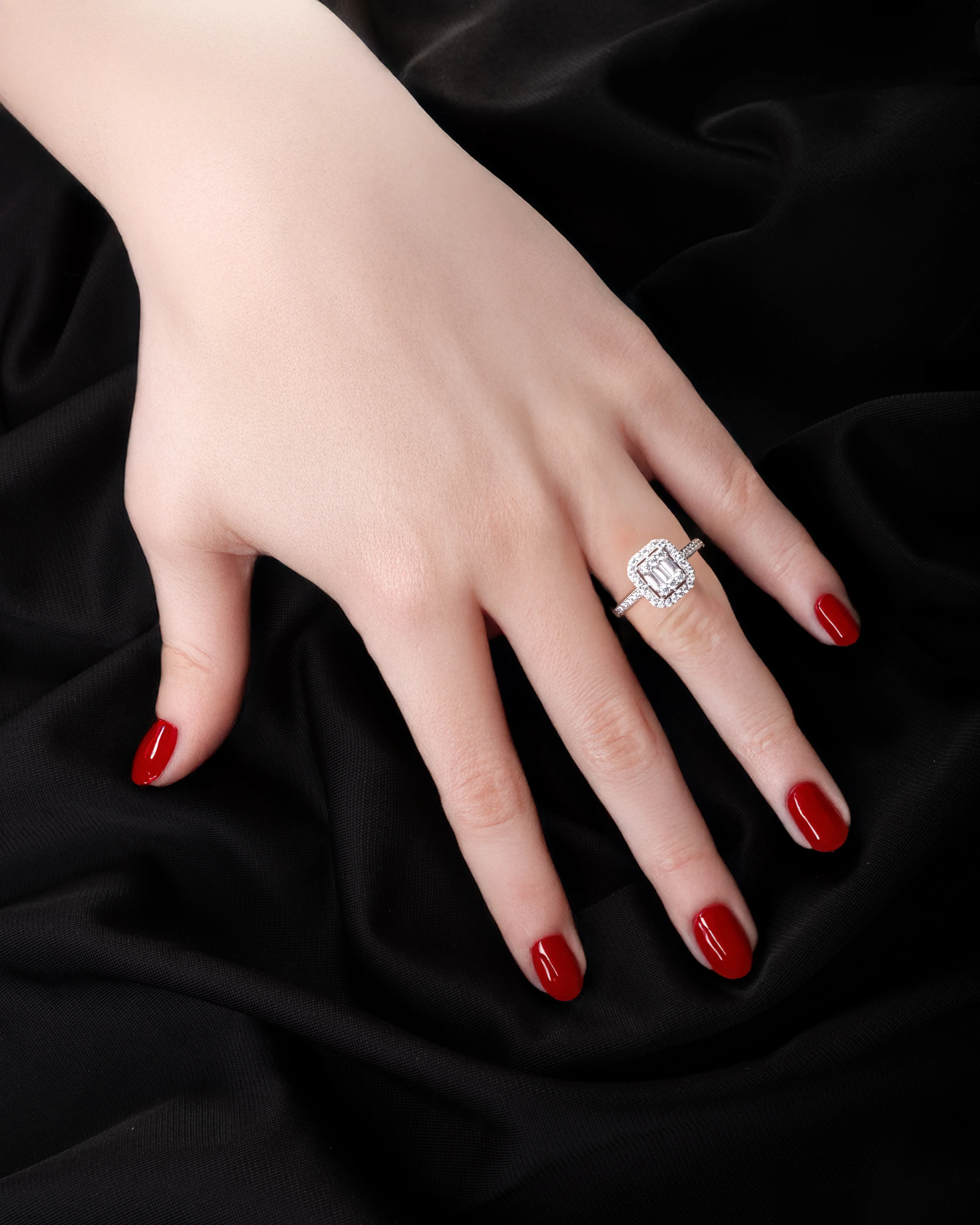 Recton Gümüş Yüzük – 925 Ayar Gümüş | Modern Çok Taşlı Tasarım