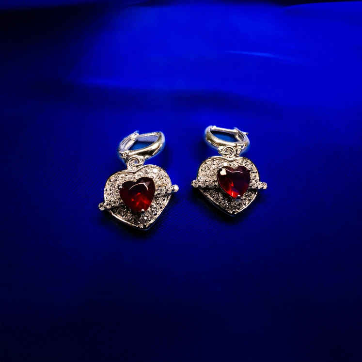 Kırmızı thumbnail image