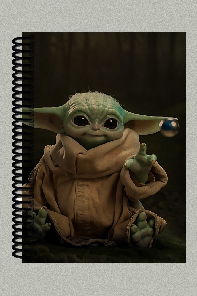 Baby Yoda Tasarımlı Spiralli A5 Çizgisiz Kraft Kapaklı Defter (200 Sayfa)