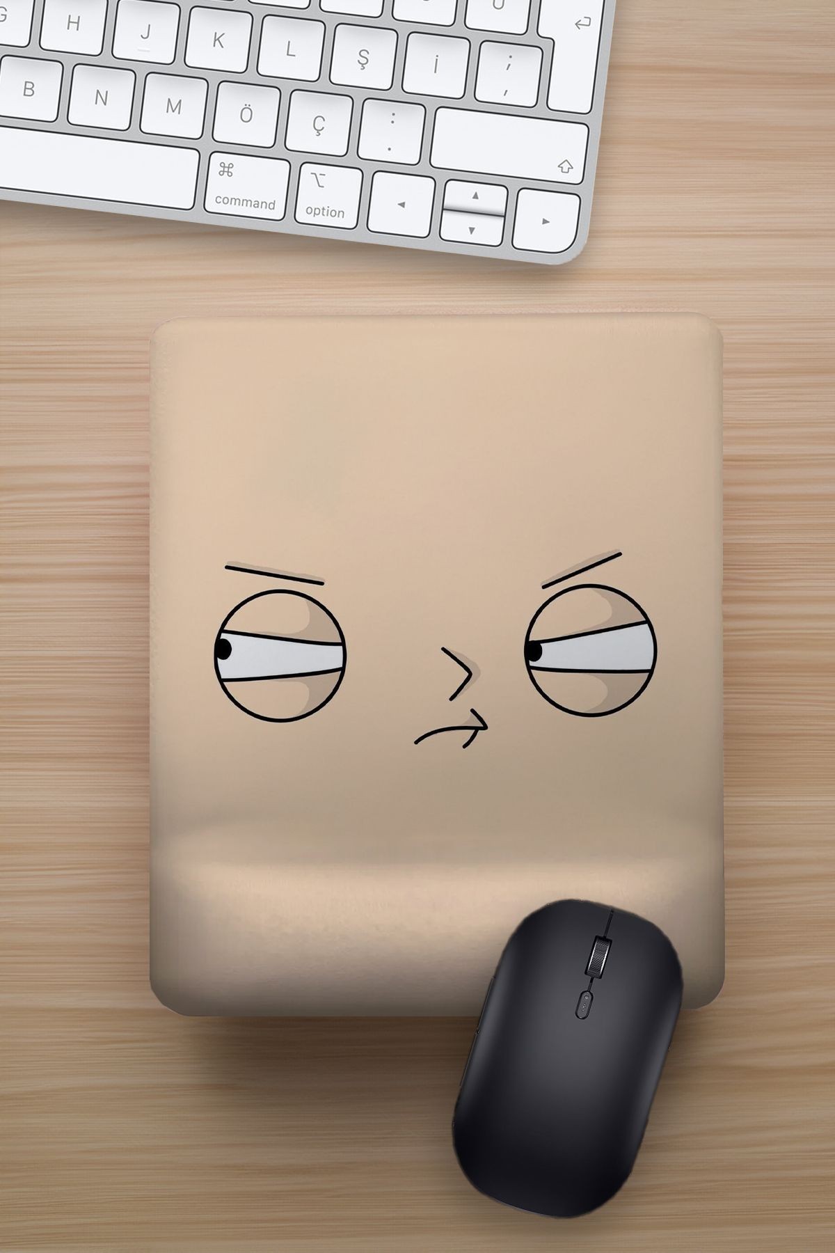 Stewie Bilek Destekli Eğlenceli Tasarımlı Hediyelik Mousepad