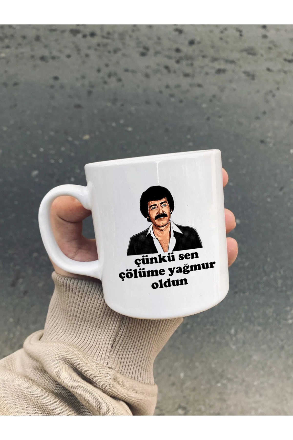 Müslüm Baba Çölüme Yağmur Hediyelik Beyaz Seramik Kulplu Kupa Bardak Çeşitleri