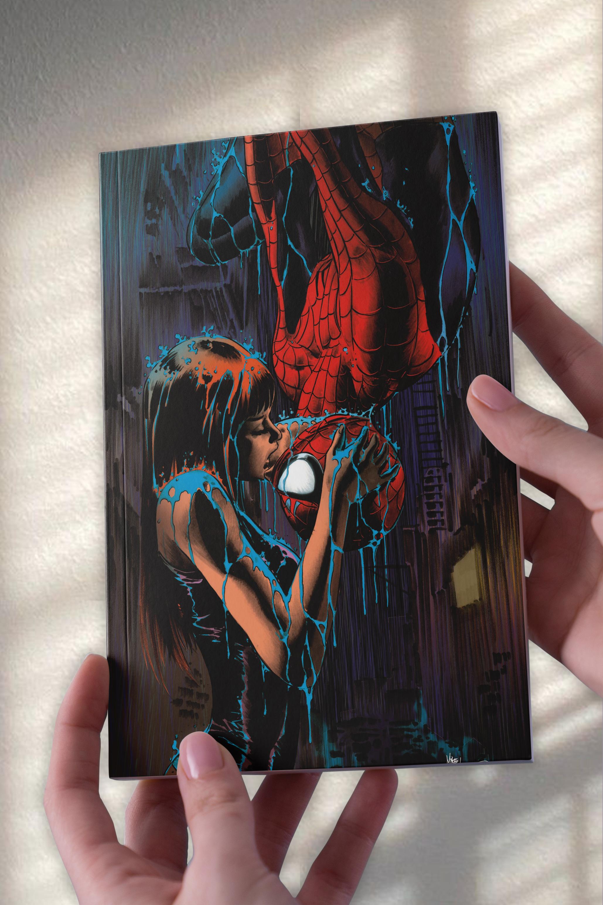 Marry Jane & Spiderman  Love A5 Çizgisiz Defter (50 Sayfa)