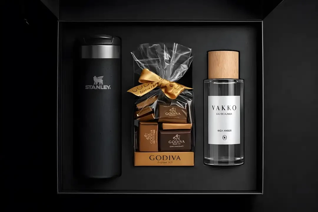 Baskılı Stanley Termos Godiva Napoliten Çikolata Vakko Riga Amber