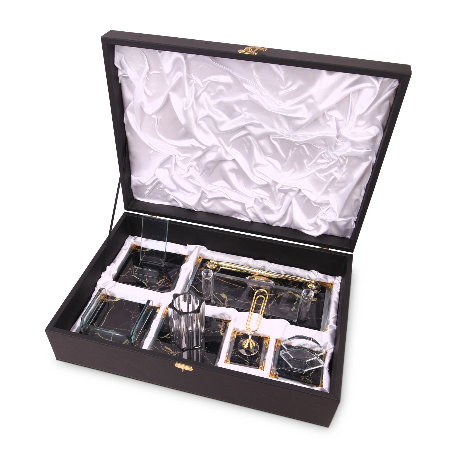 NİLÜFER KRİSTAL MASA SETİ