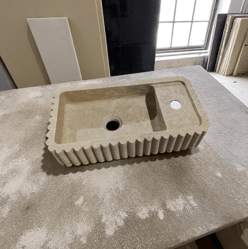 Dikdörtgen Çizgili Traverten Lavabo