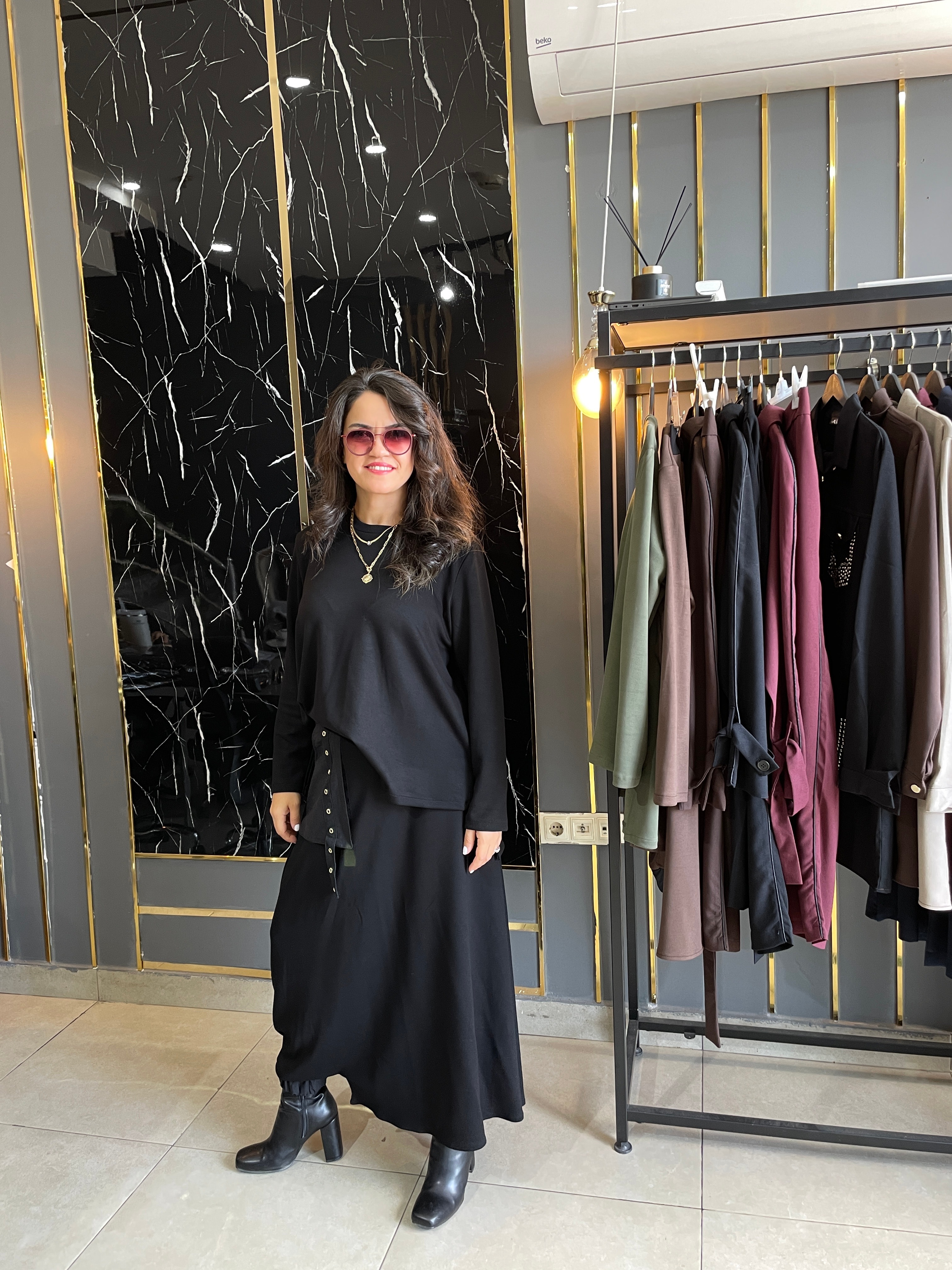 Etekli Şalvarlı Takım