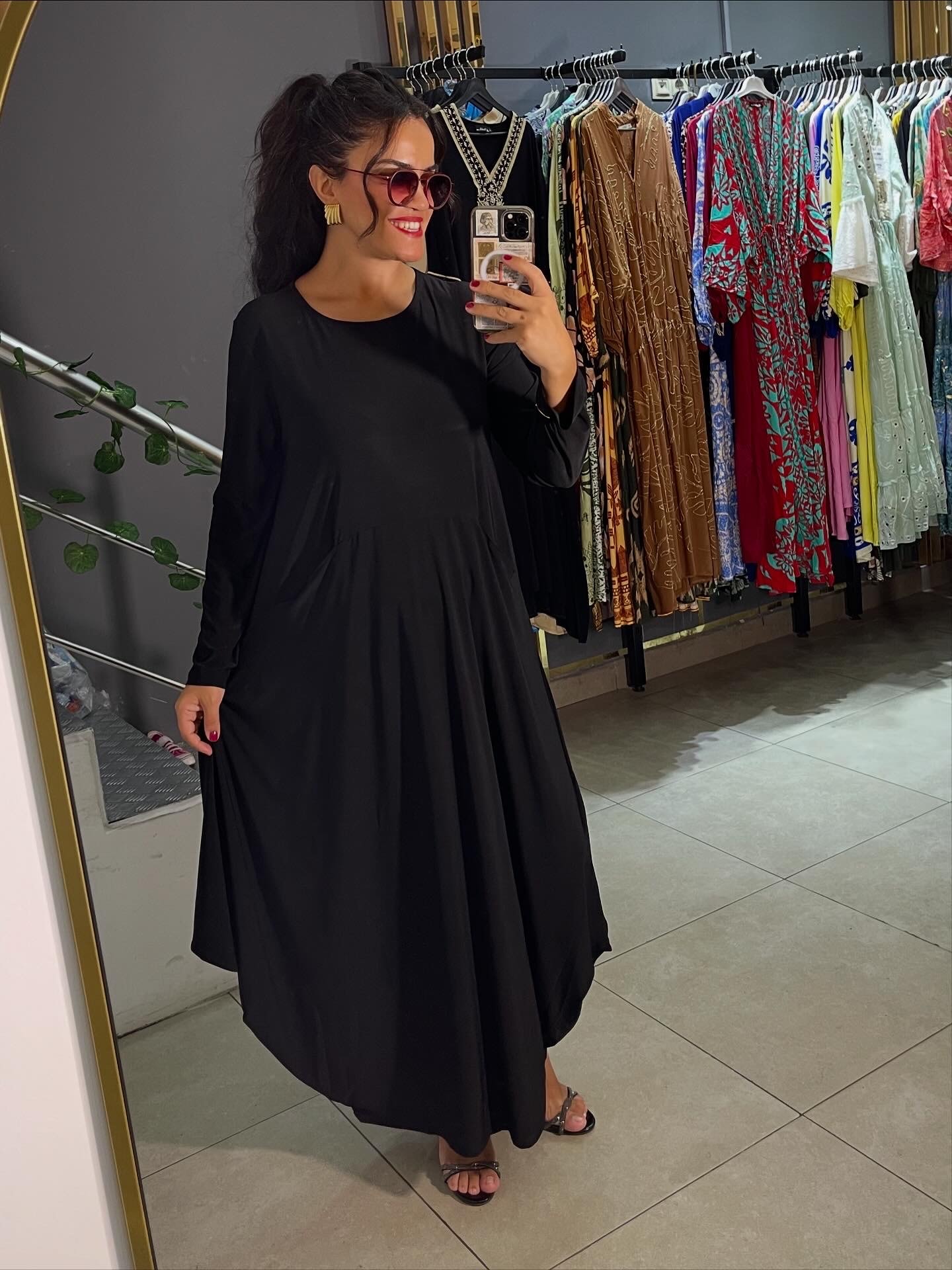 Sandy dökümlü elbise