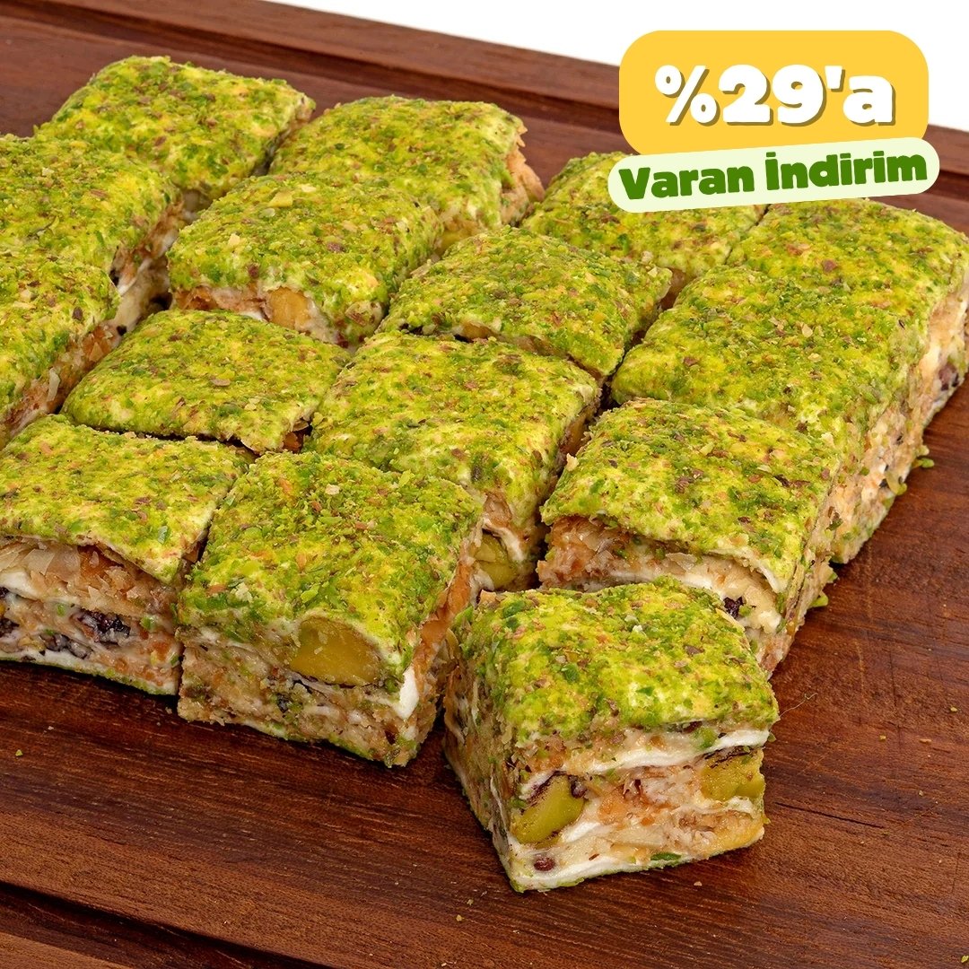 Fıstıklı Çıtır Baklava Lokum