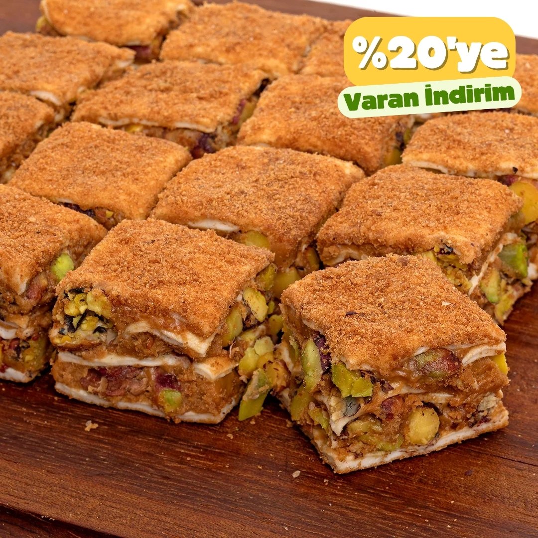 Lotus Bisküvili Bol Fıstıklı Baklava Lokum