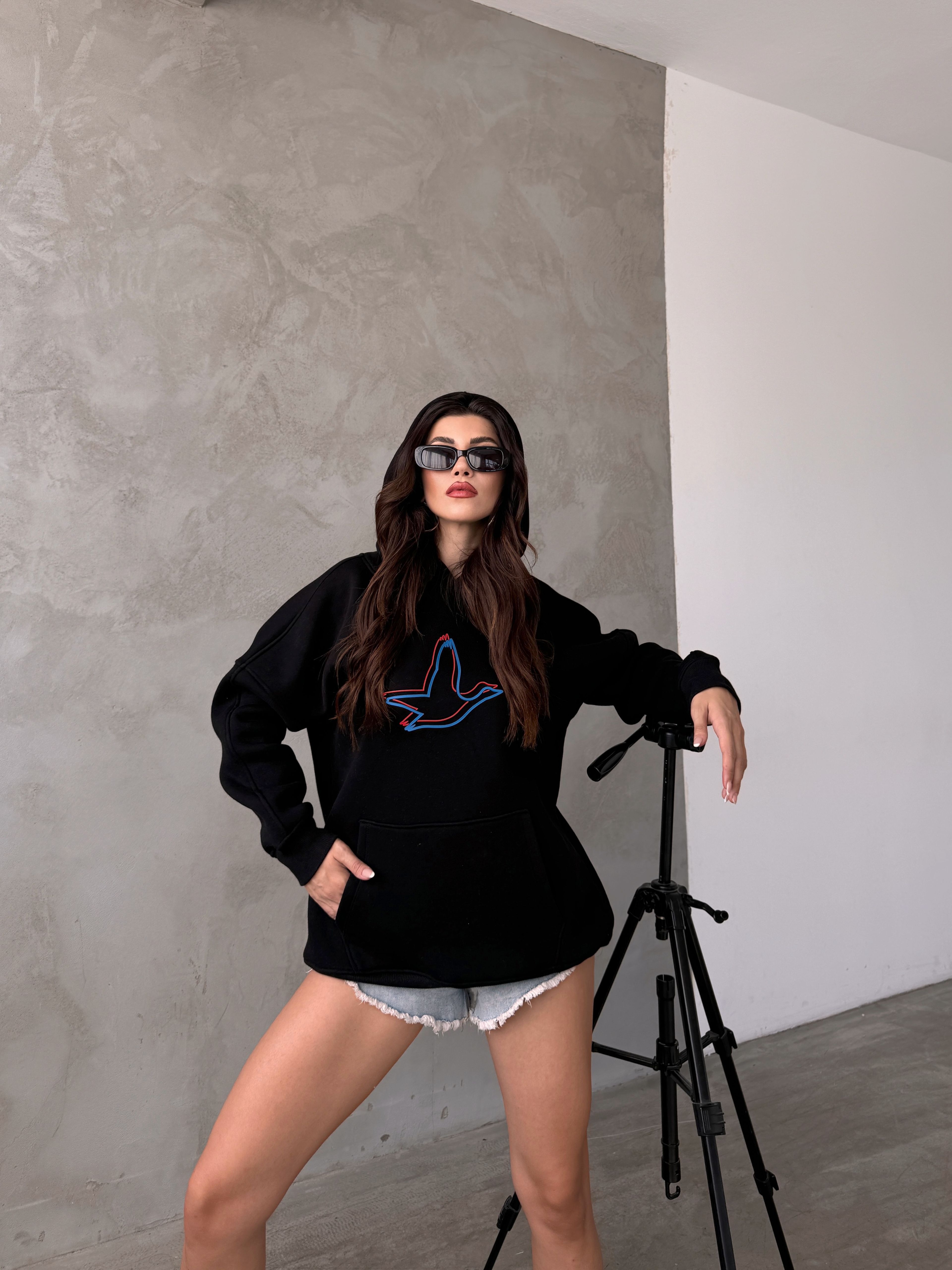 Kuş Logo Detaylı Siyah Sweatshirt