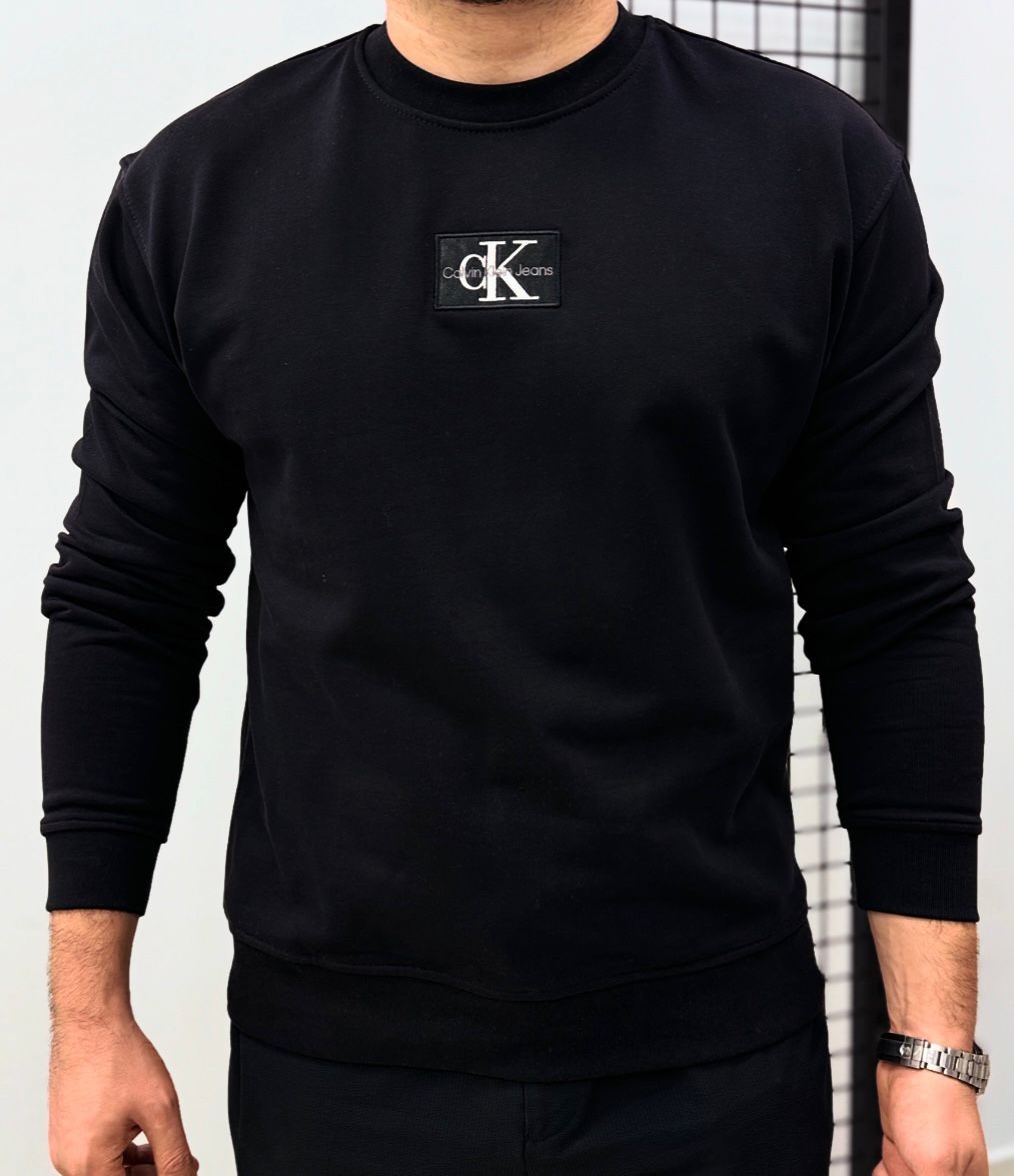 Siyah Armalı Sweatshirt