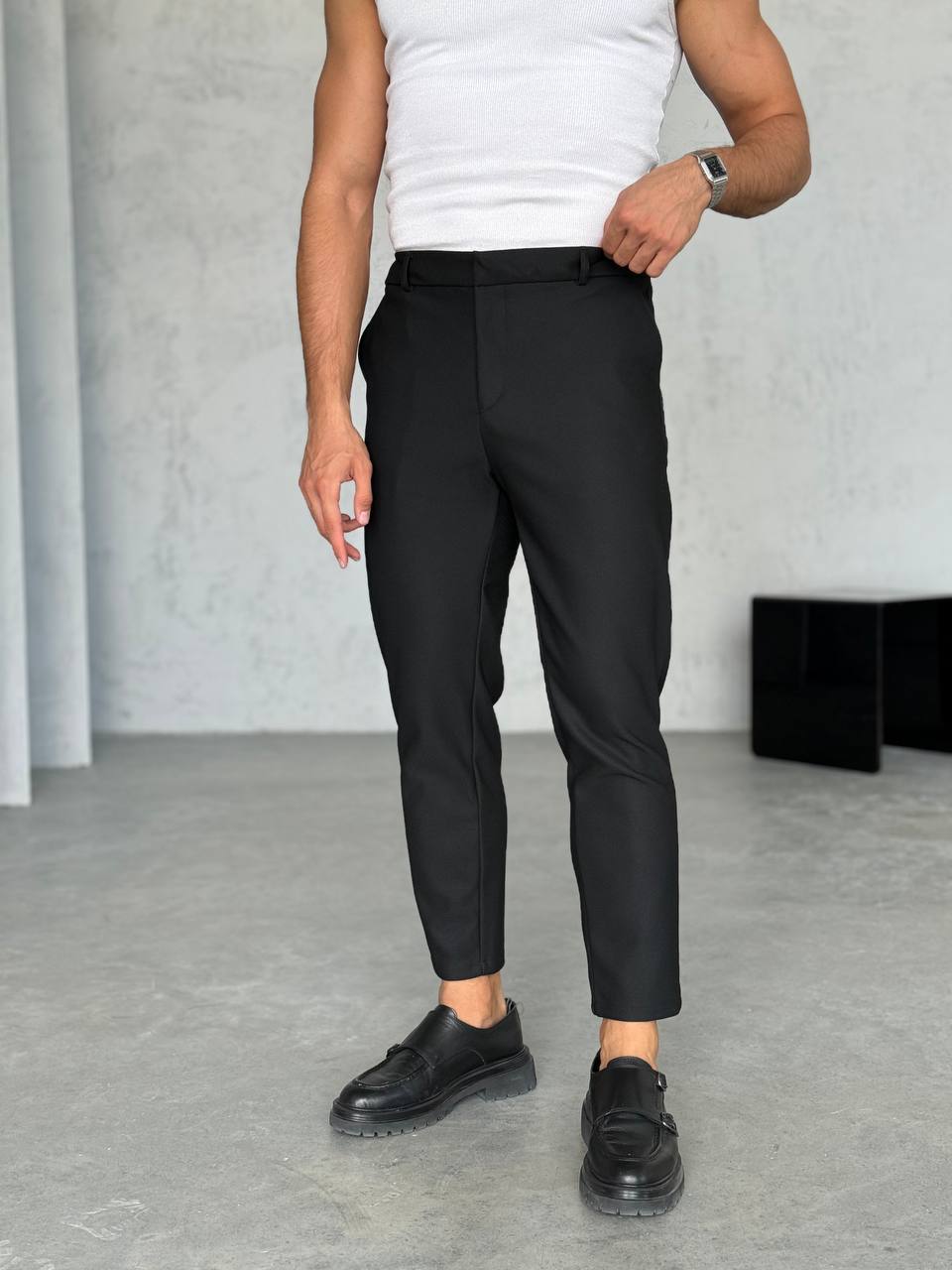 Slim Fit Dokulu Kumaş Pantolon