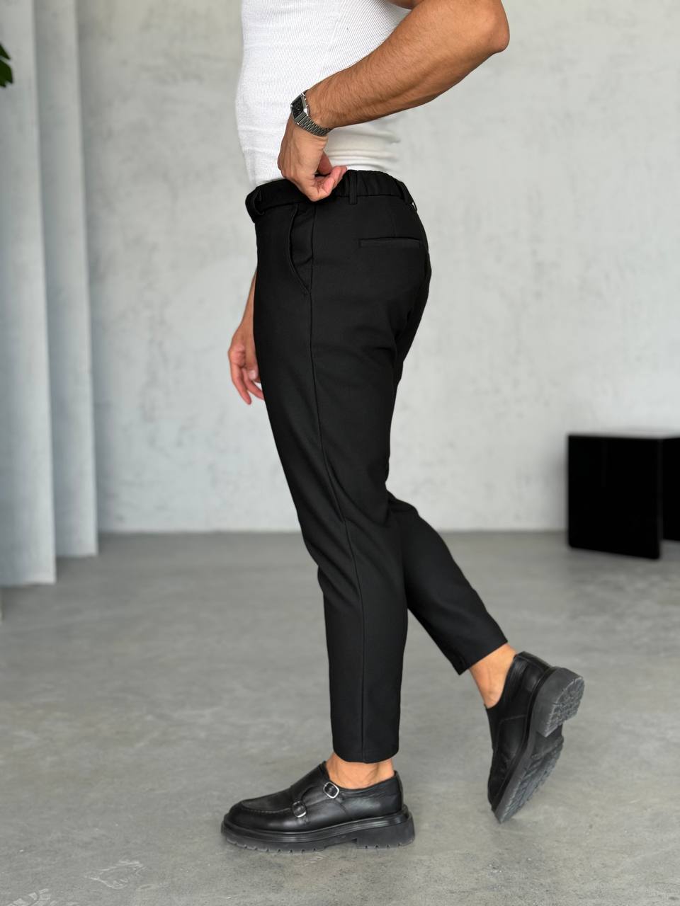 Slim Fit Dokulu Kumaş Pantolon