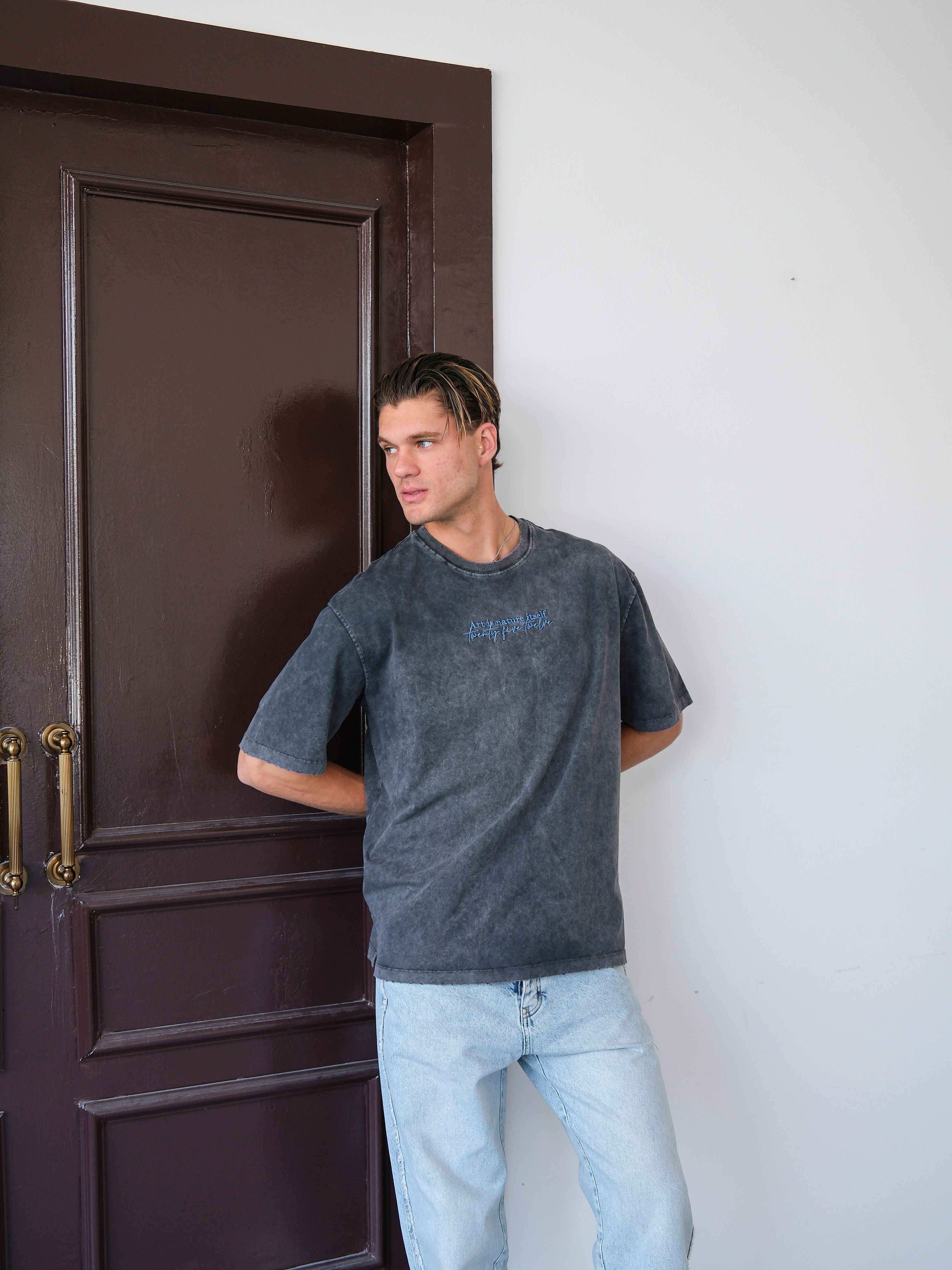 Oversize Yıkamalı Sırt Baskılı Tshirt- Antrasit